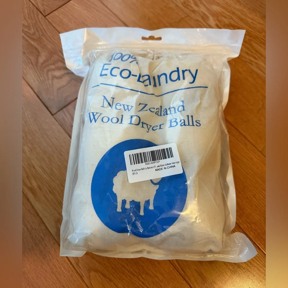 NWT New Zealand 100% Wool Dryer Balls 6 Pack